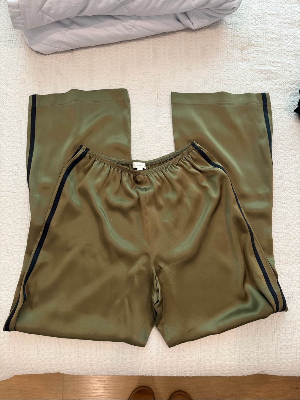 Donni silk track pant olive S